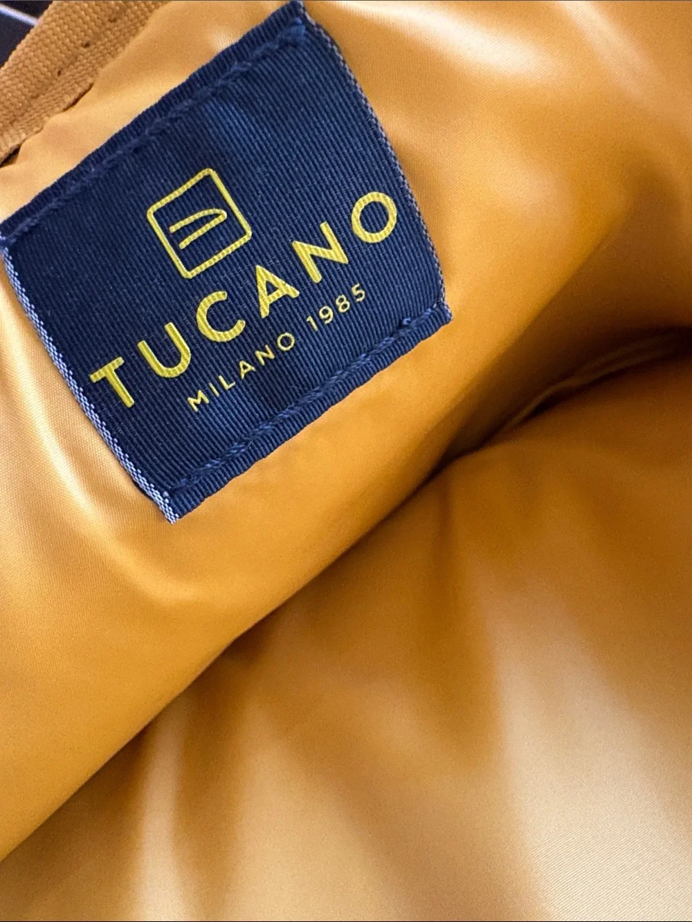 Tucano Milano Navy Laptop Bag with Shoulder Strap